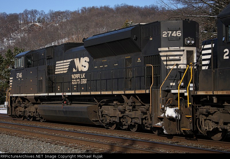 NS 2746